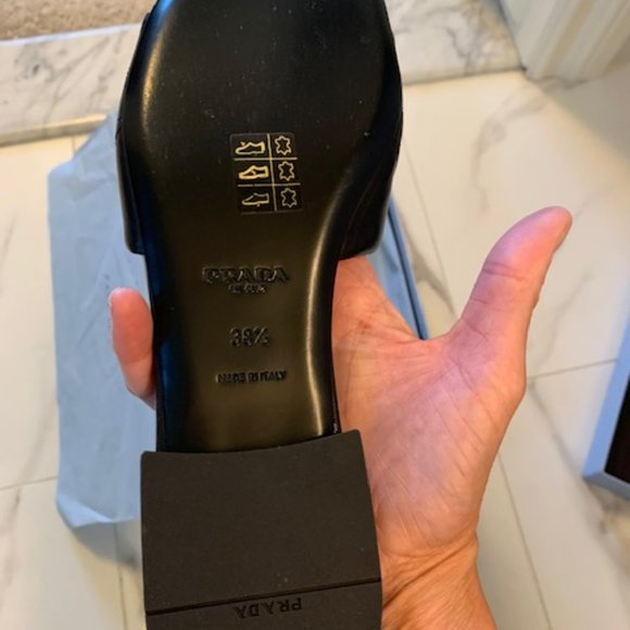 Prada leather sabot slides - Picture 3 of 6